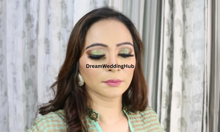 Beauty on wheels Noida